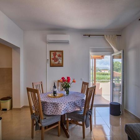 Apartment Neretva Dream Komin  Exterior foto